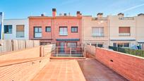 Vista exterior de Casa adosada en venda en Les Franqueses del Vallès amb Aire condicionat, Calefacció i Parquet