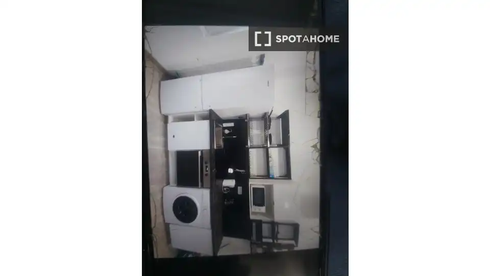 Kitchen of Flat for rent in Madrid  with Air Conditioner, Heating and Furnished