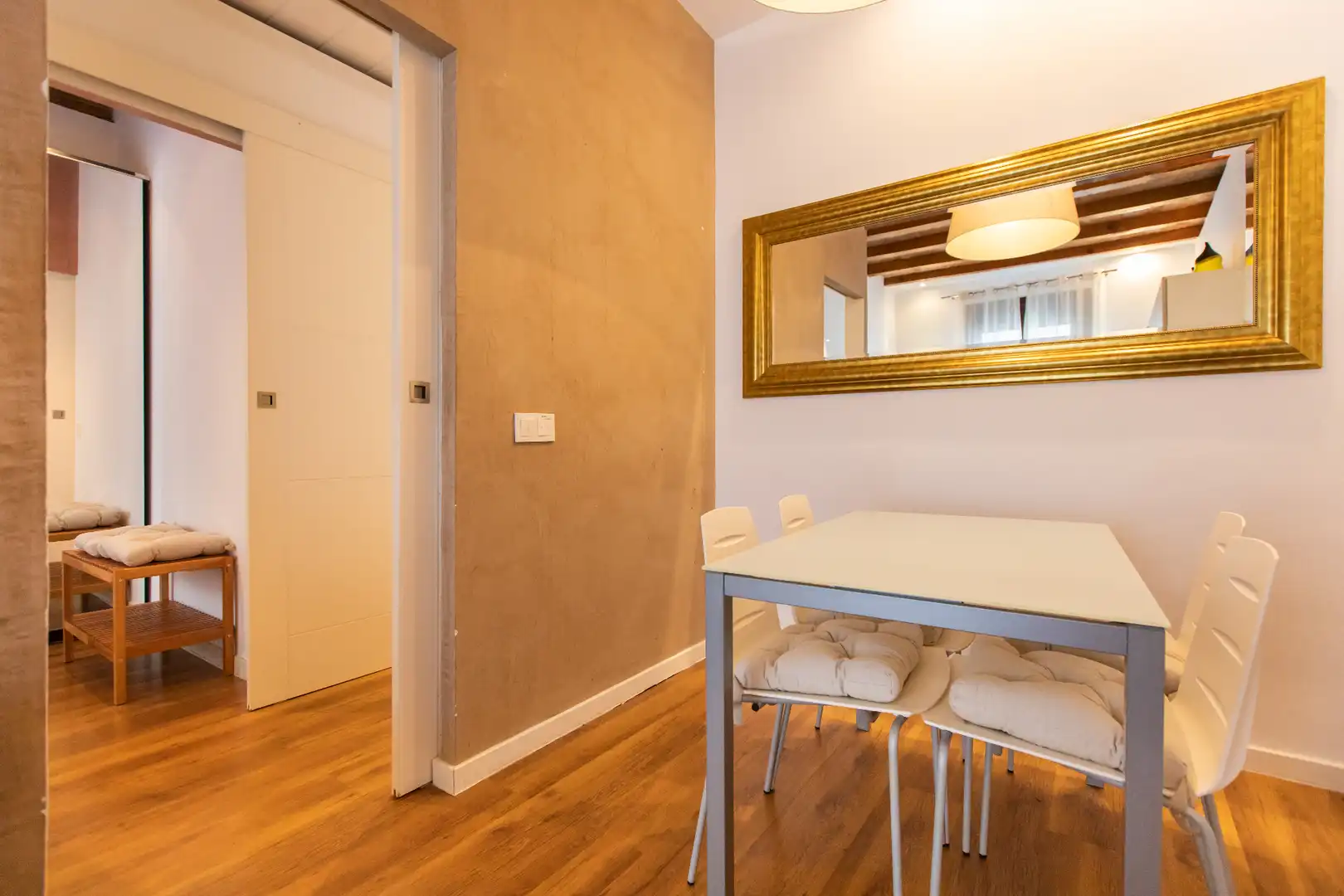 Flat for sale in Carrer de Tapioles, El Poble Sec - Parc de Montjuïc