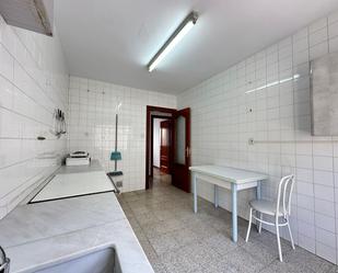 Cuina de Pis en venda en Gijón  amb Calefacció i Piscina
