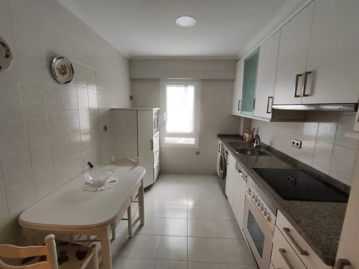 Cocina de Piso de alquiler en A Coruña Capital  con Calefacción y Amueblado