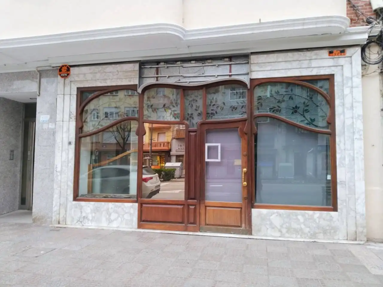 Local comercial en venta en Avenida Cid Campeador, imagen 55