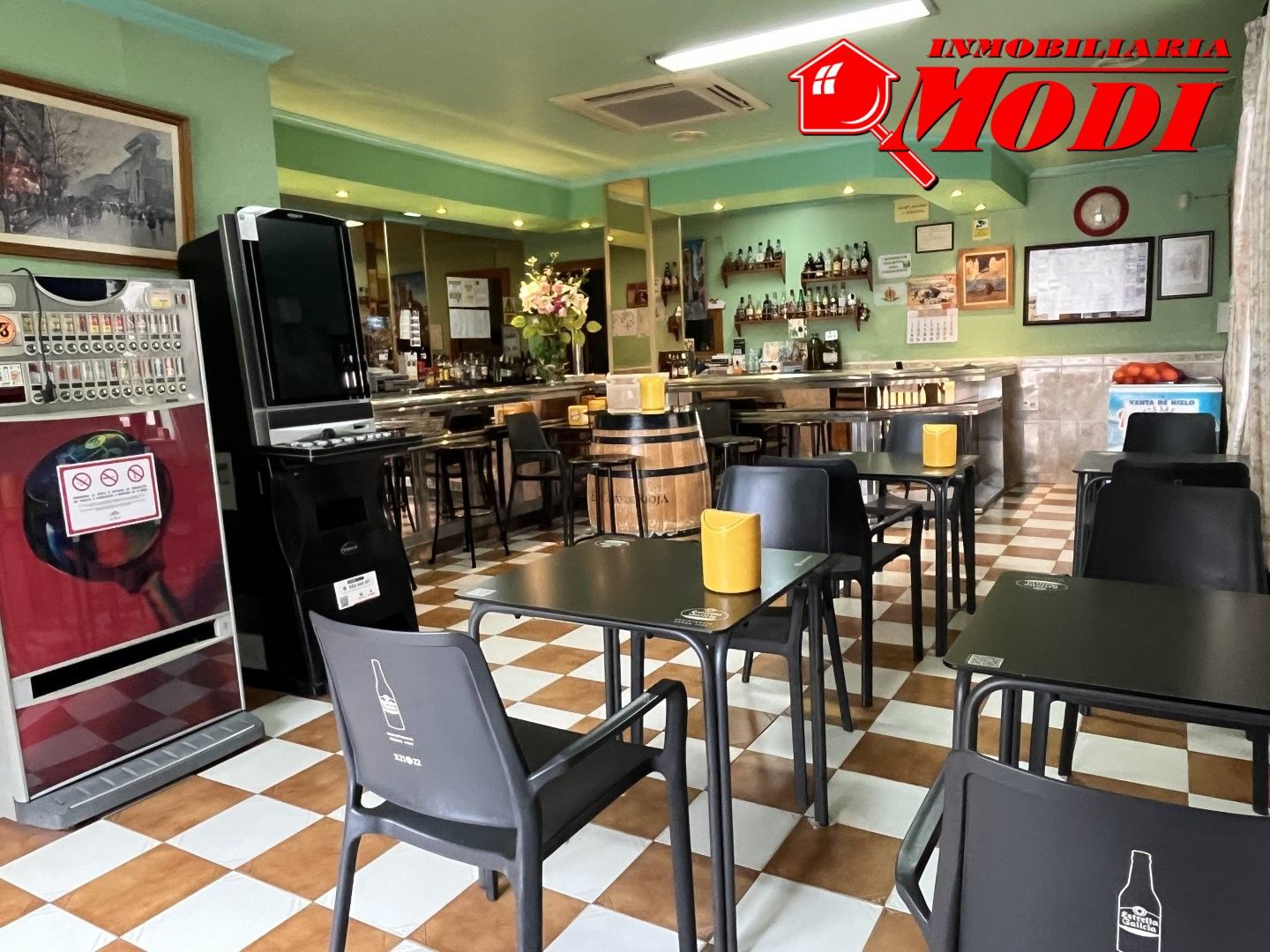 Local de alquiler en Padul con Terraza