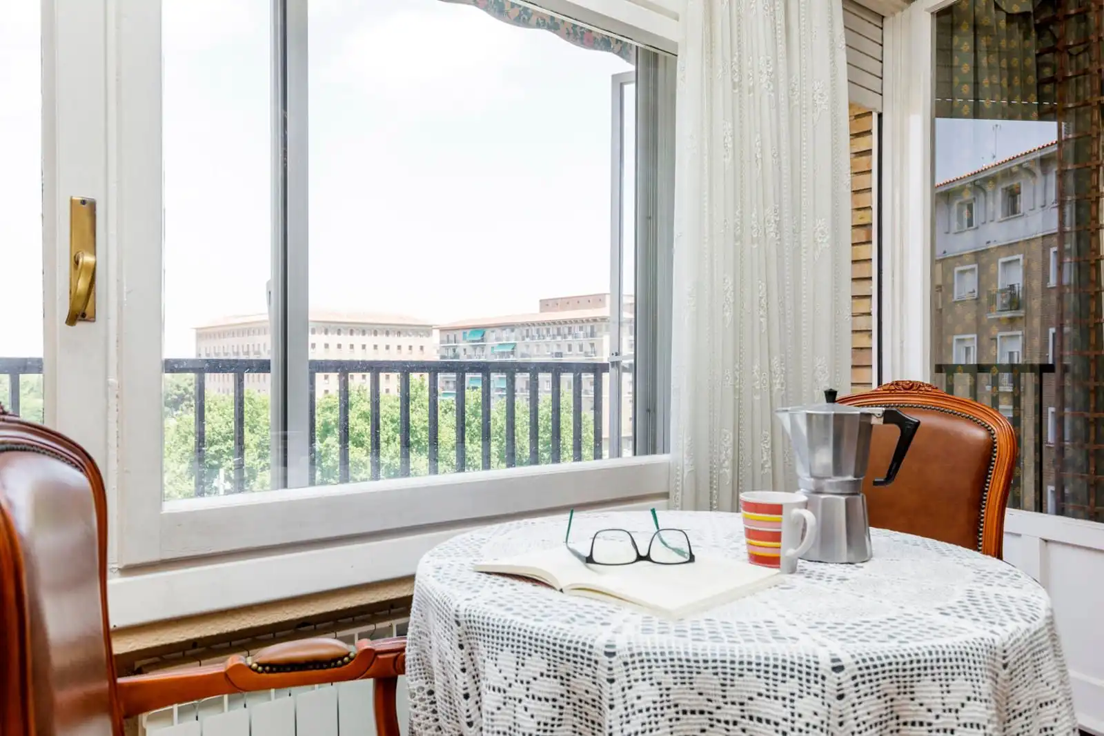 Bedroom of Flat for sale in Zaragoza  with Air Conditioner, Terrace and Storage room