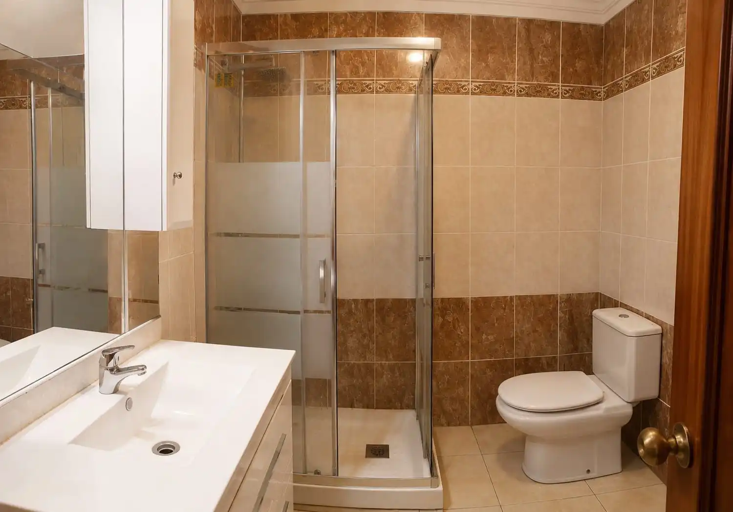 Baño de Piso en venta en Los Realejos con Amueblado