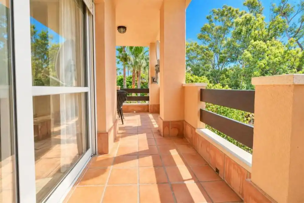 Apartamento con piscina en venta en Elviria - Cabopino, imagen 4