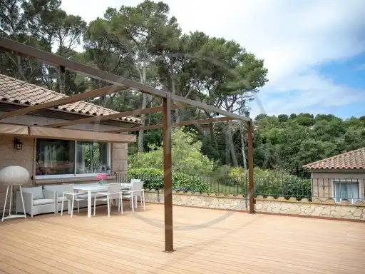 Villa con piscina in vendita a Torre Valentina - Mas Vilar de La Mutxada - Treumal, imagen 17