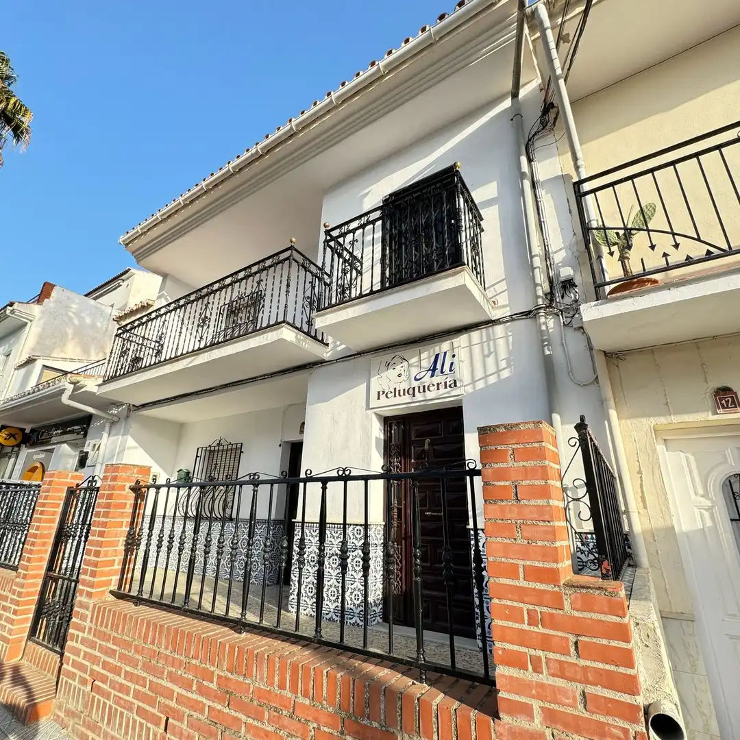 Maison avec terrasse à vendre à Bellavista 1