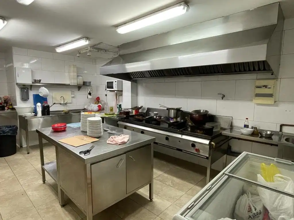 Business premises to rent in Avenida onze de setembre de l', imagen 7