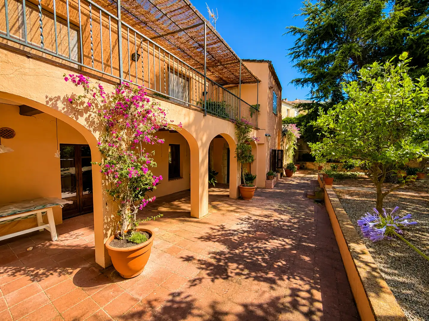Maison rustique avec terrasse à vendre à d'Anselm Clavé 19, imagen 2