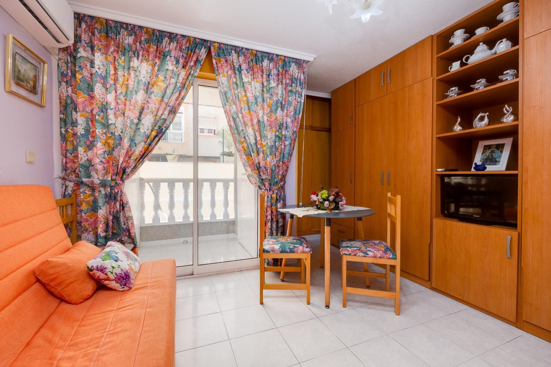 Bedroom of Study for sale in Torrevieja