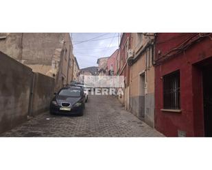 Vista exterior de Casa adosada en venda en Mula amb Terrassa