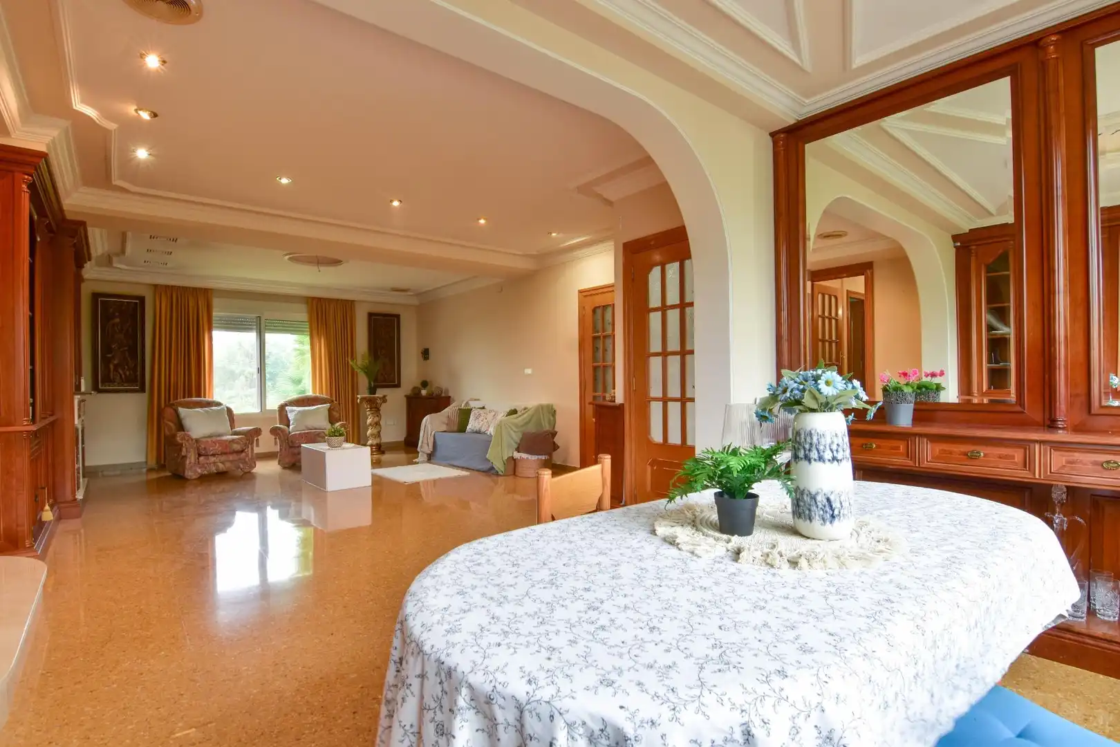 Casa o xalet en venda en Torrent amb Aire condicionat, Jardí privat i Terrassa