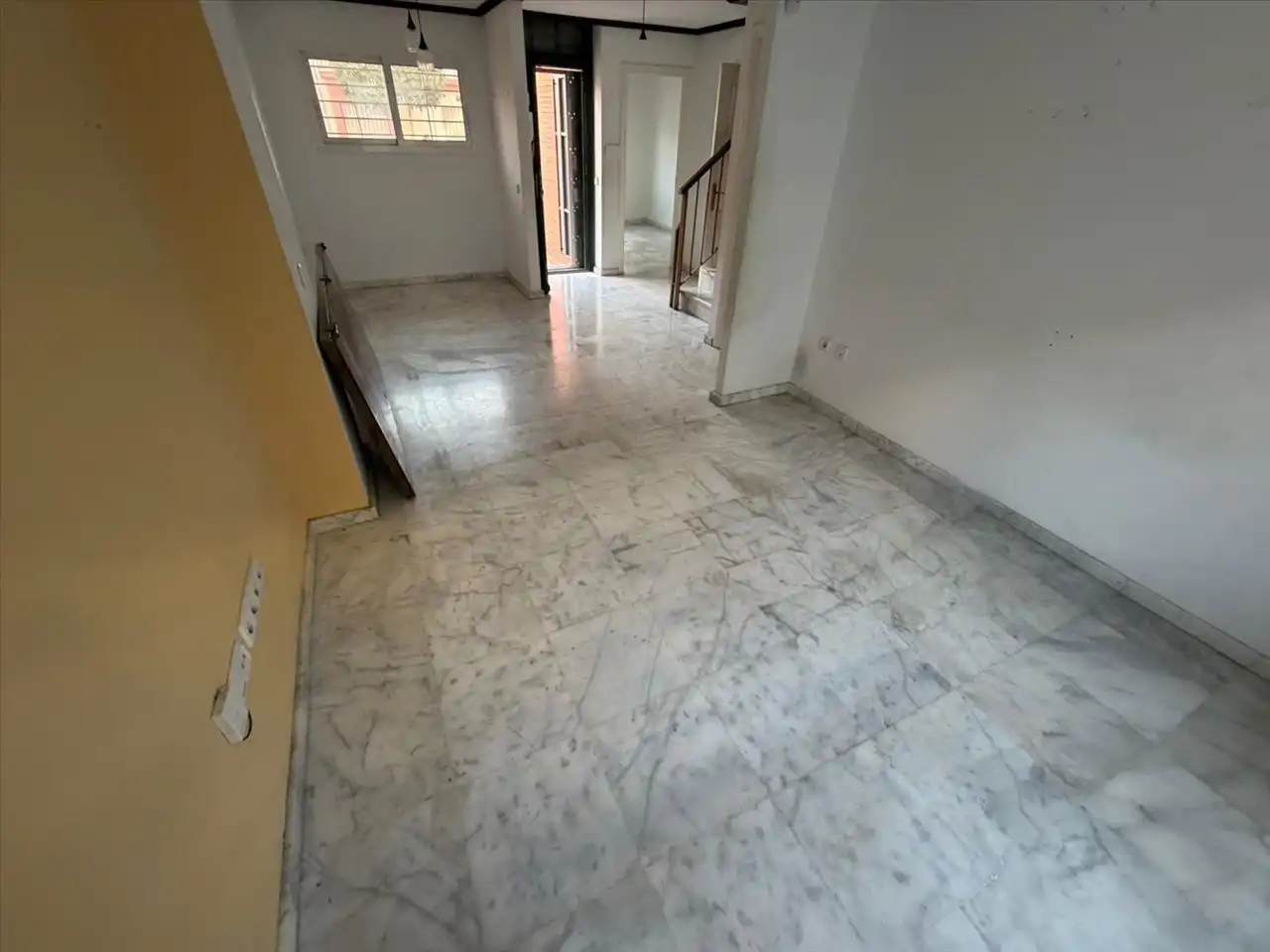 Terraced house for sale in ESCOGEDORAS