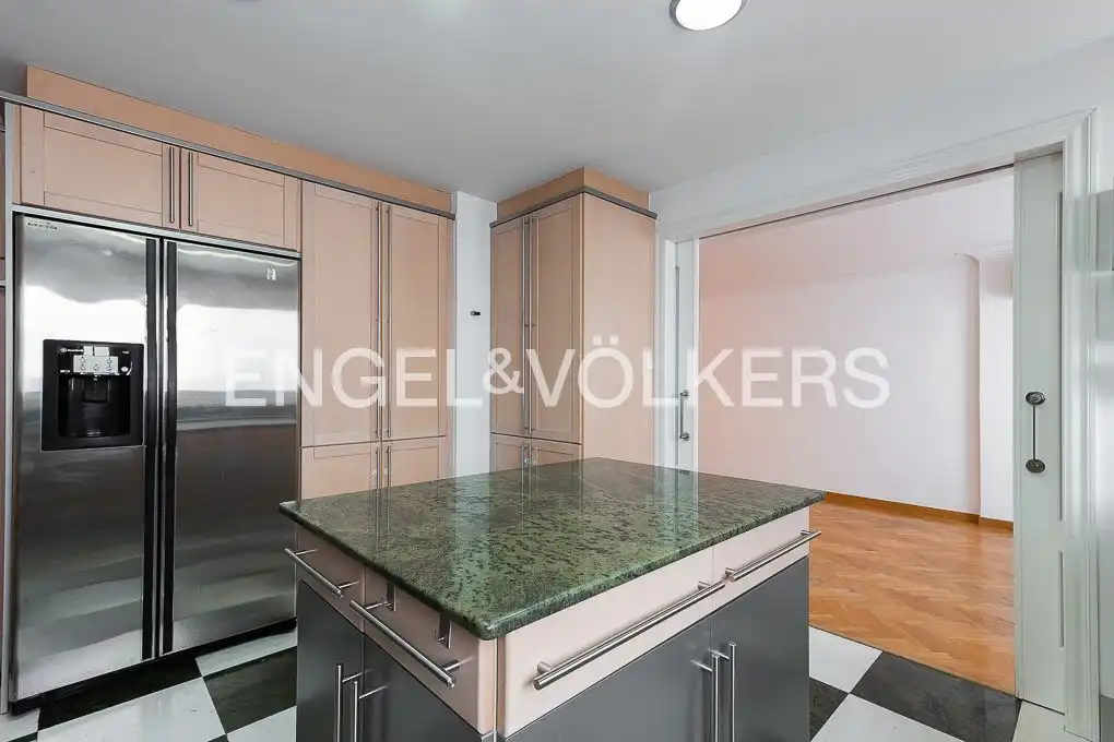 Cocina de Piso en venta en Valencia con Aire acondicionado, Calefacción y Parquet