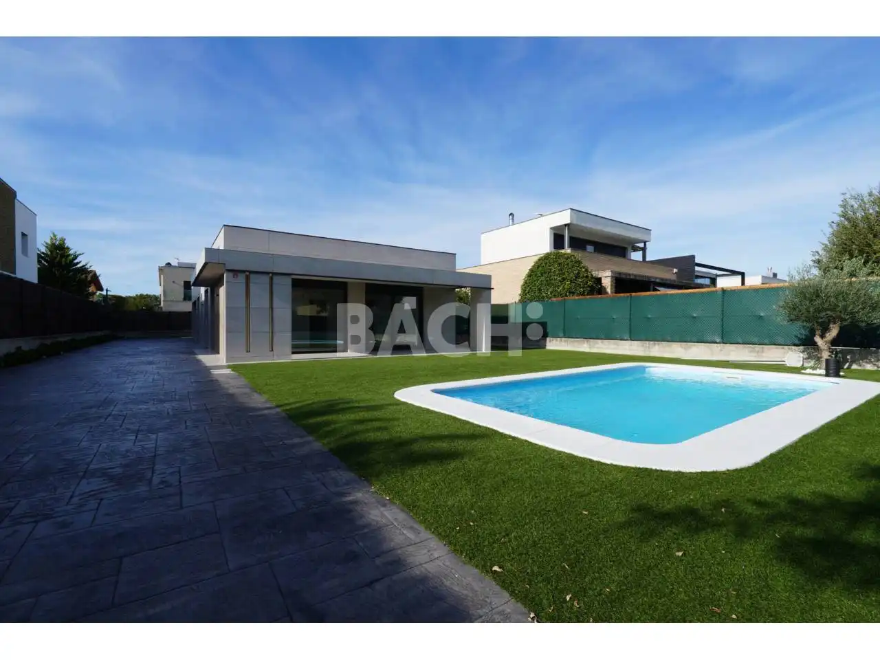 Casa con jardín en venta en Calle til·ler, imagen 2