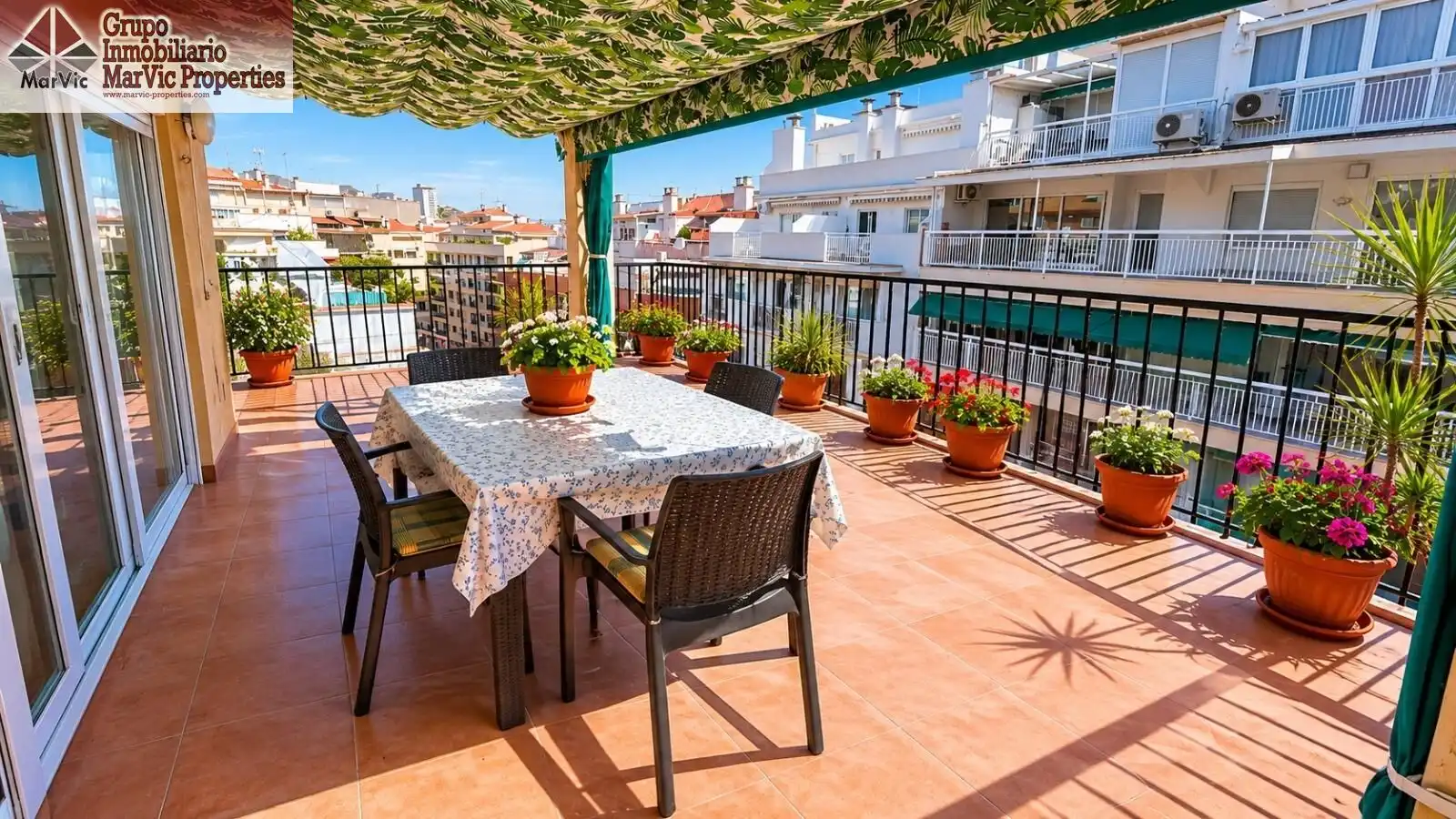 Terraza de Ático en venta en Benidorm con Terraza y Amueblado