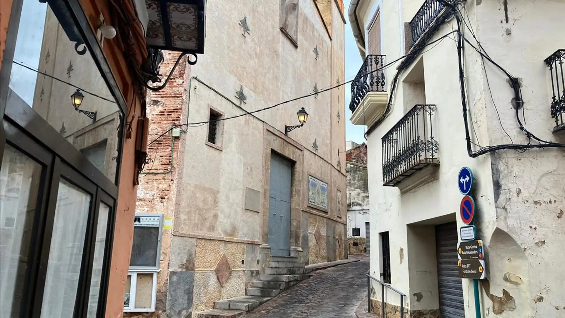 Geschaftsraum zum Verkauf in CONSTITUCIO, Serra