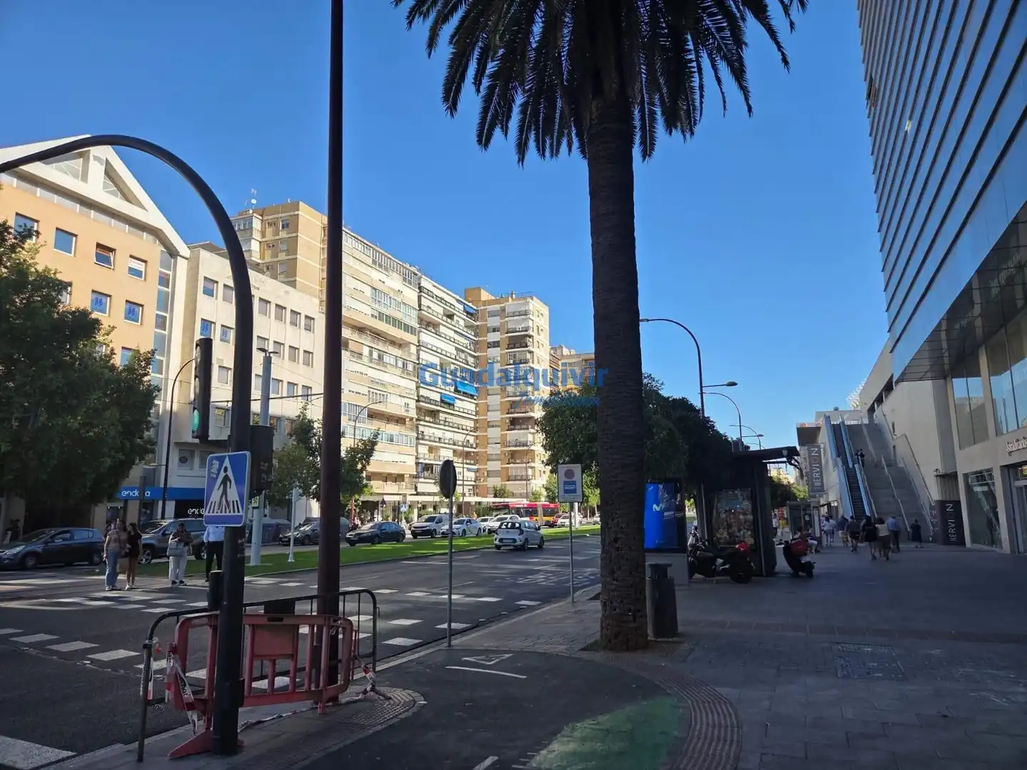 Exterior view of Flat for rent in Sevilla  with Air Conditioner and Terrace
