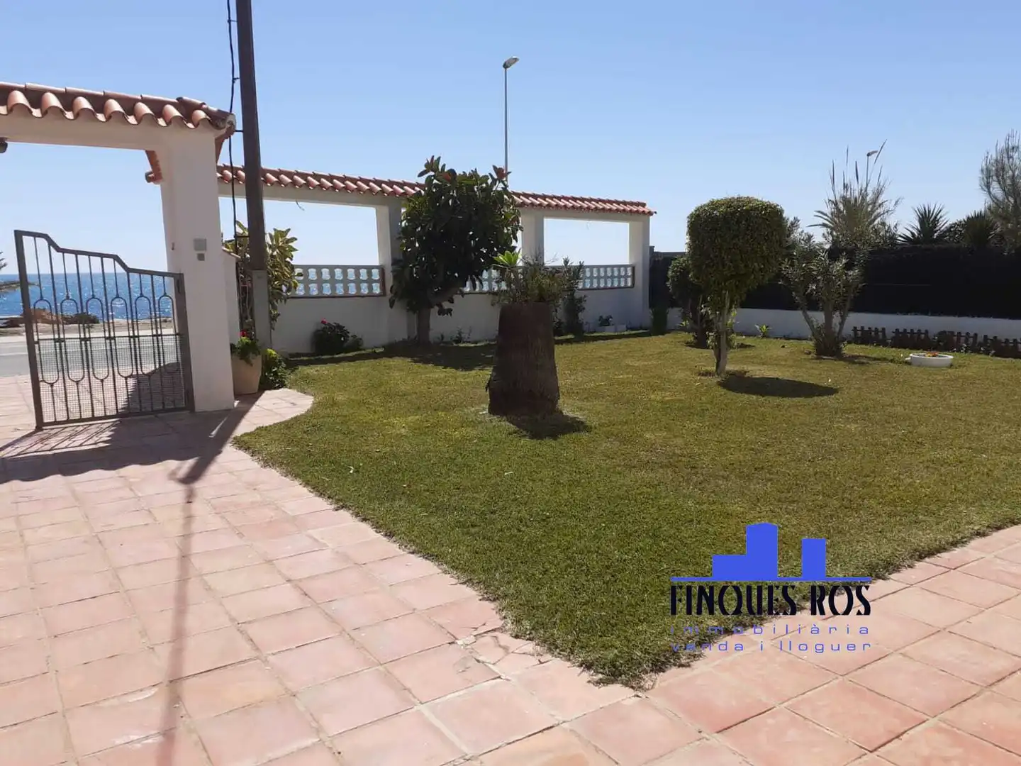 Vista exterior de Casa o chalet en venta en Vinaròs con Jardín privado, Terraza y Trastero