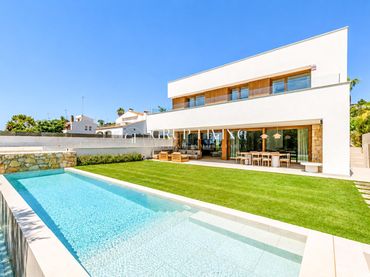 Casa amb balcó de lloguer a Vallpineda - Santa Bárbara