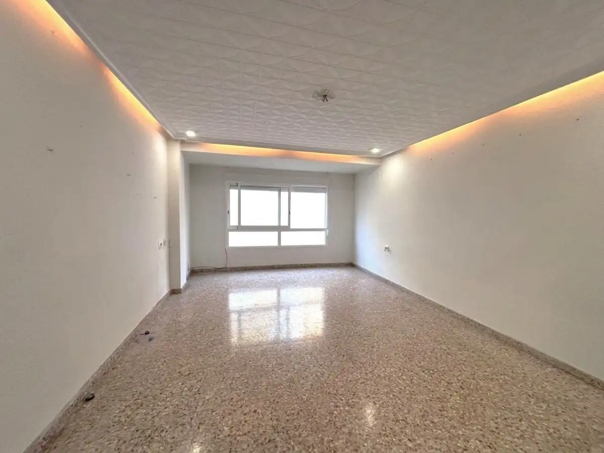 Appartamento in vendita a Sueca ciudad, imagen 2