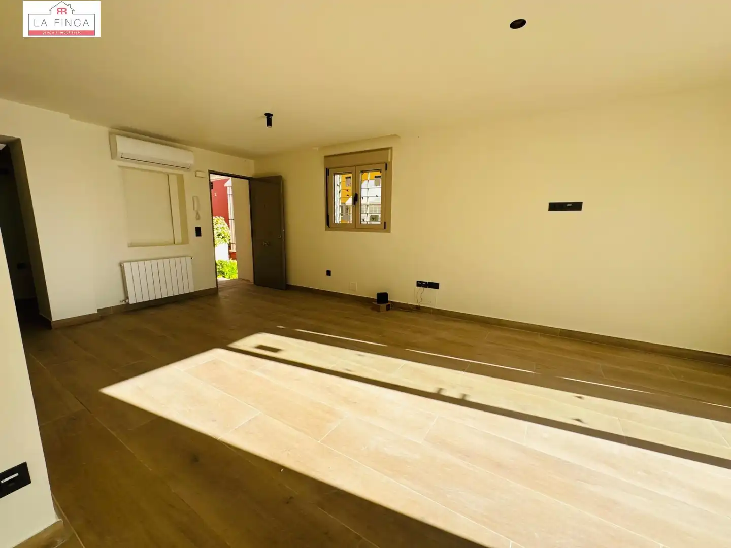 Casa bifamiliare in vendita a Calle LIEBRE, imagen 2