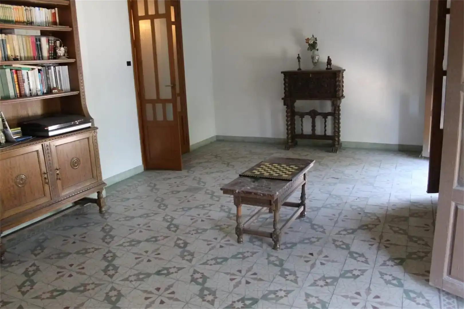 Sala d'estar de Pis en venda en Baza amb Jardí privat, Traster i Moblat