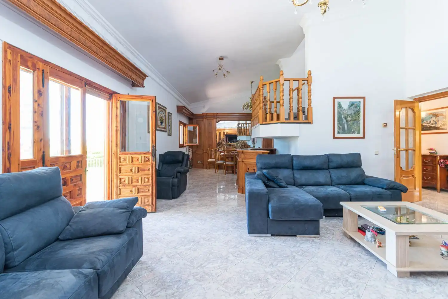 Sala d'estar de Casa o xalet en venda en Tres Cantos amb Calefacció i Traster