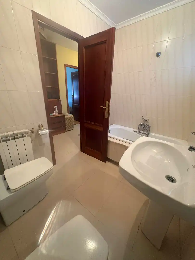 Baño de Casa o chalet en venta en O Grove   con Calefacción, Jardín privado y Terraza