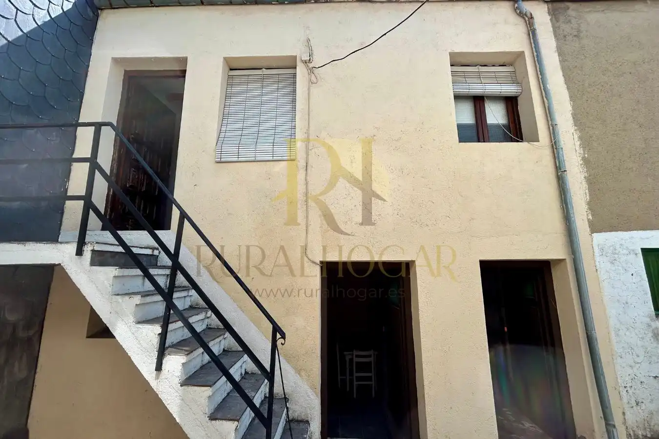 Exterior view of Flat for sale in Ponferrada  with Private garden