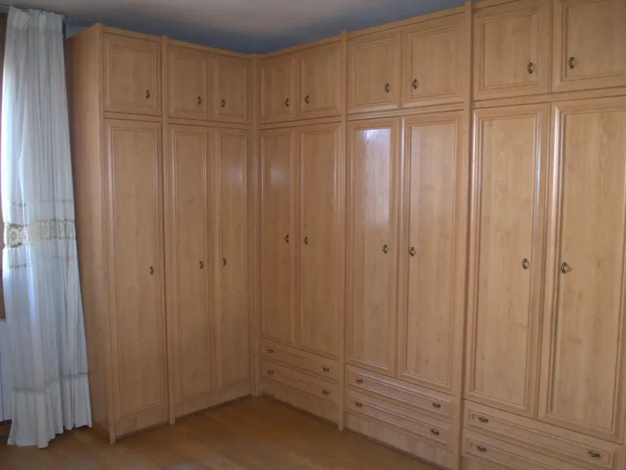 Schlafzimmer von Wohnung zum Verkauf in  Madrid Capital mit Klimaanlage
