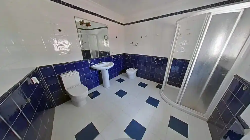 Bathroom of Houses for sale in Vélez-Málaga  with Air Conditioner, Heating and Balcony