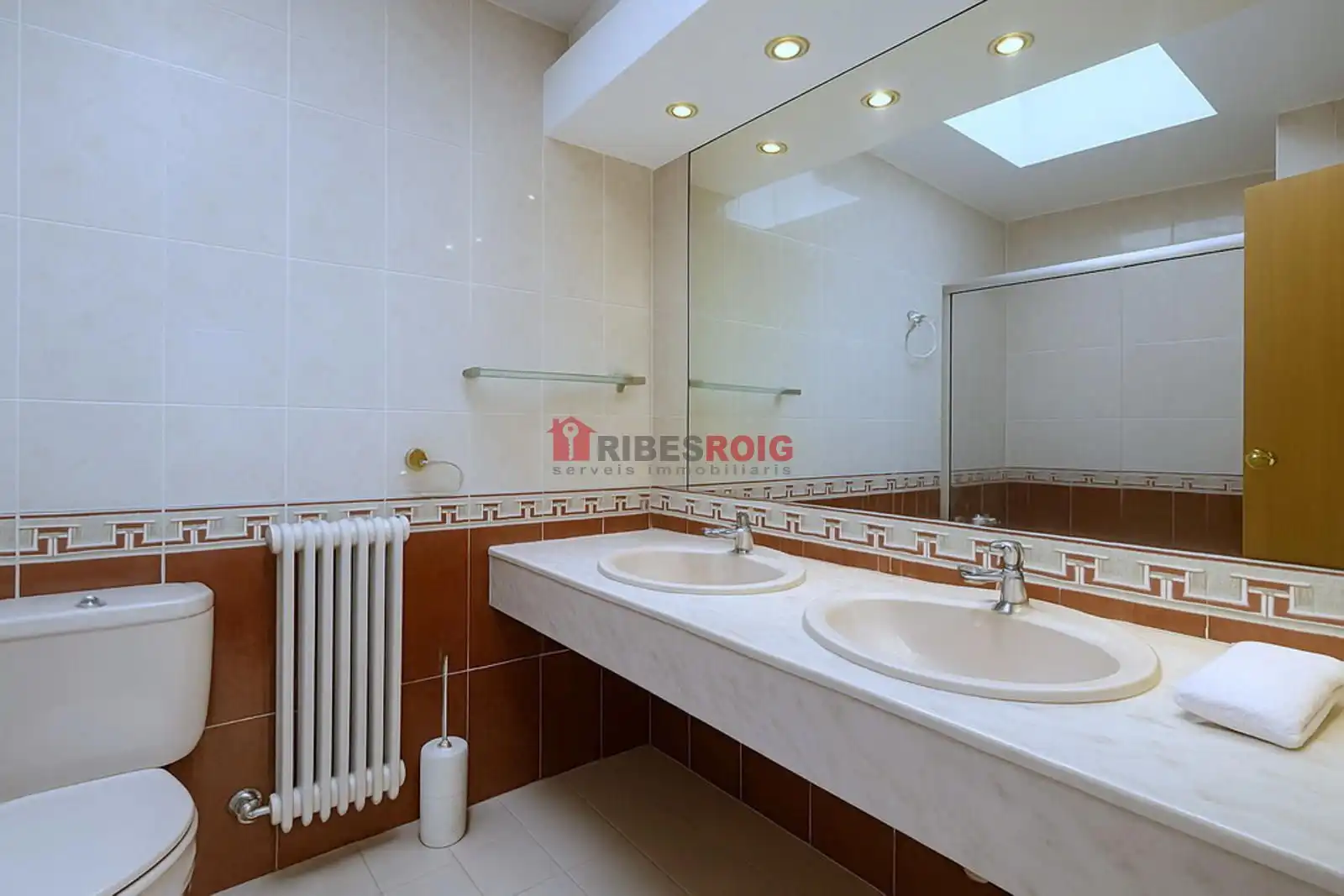 Bathroom of Detached homes for sale in Sant Pere de Ribes  with Air Conditioner, Heating and Private garden