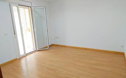 Bedroom of Flat for sale in  Barcelona Capital  with Parquet flooring and Balcony