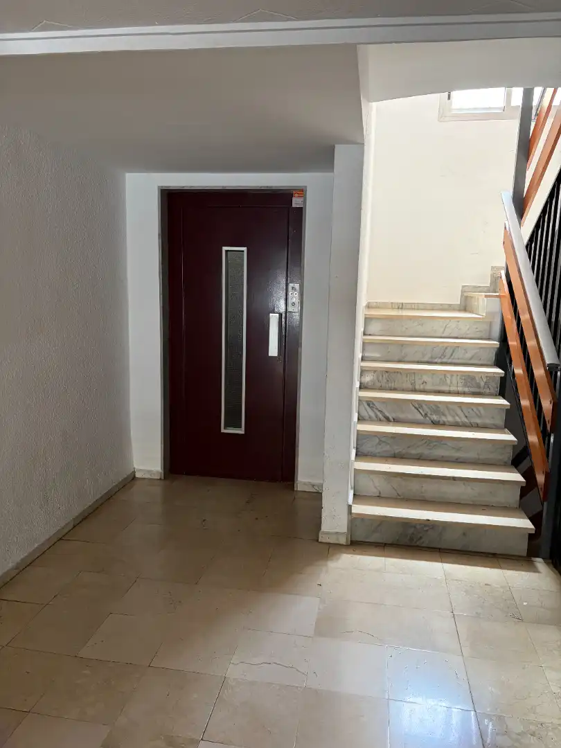 Flat for sale in Valencia  with Balcony