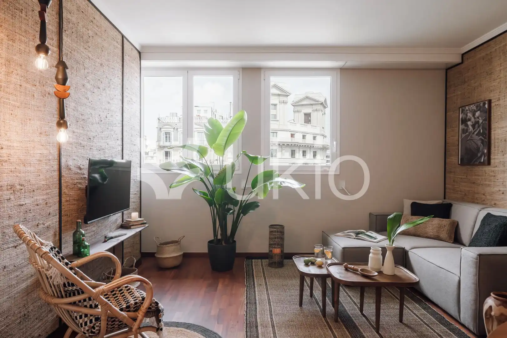 Apartment with lift to rent in Passeig de Gràcia