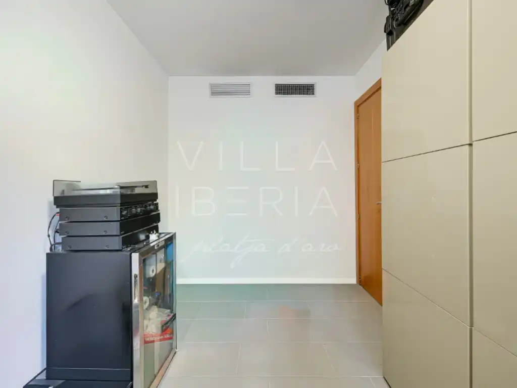 Casa con piscina en venta en Avenida Paisos Catalans 18, imagen 28