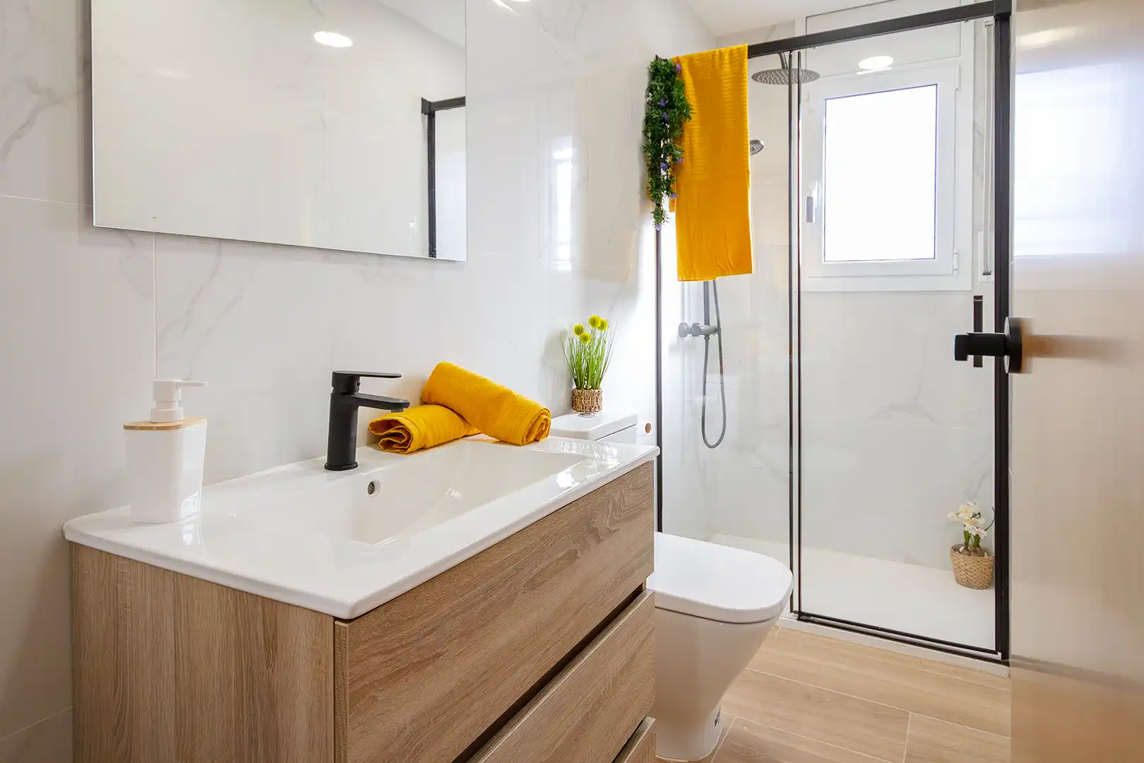 Baño de Casa o chalet en venta en Castellví de Rosanes con Aire acondicionado, Calefacción y Jardín privado