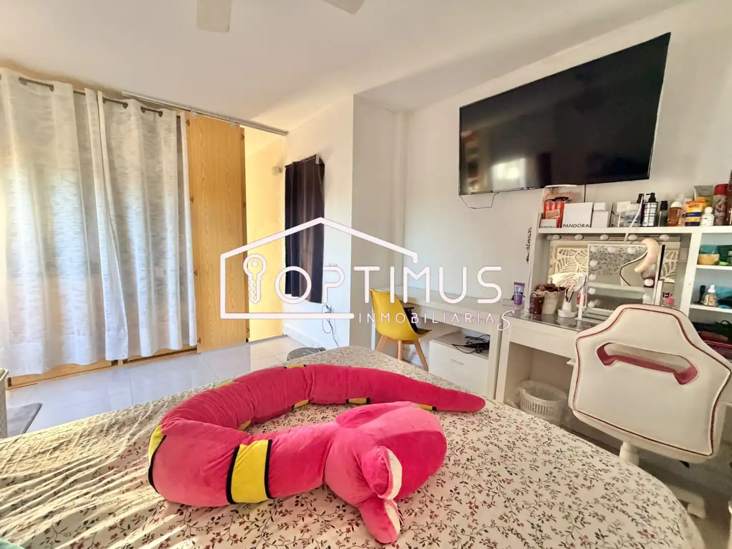Detached house with terrace for sale in Carrer Ruperto ChapÍ 7, imagen 12