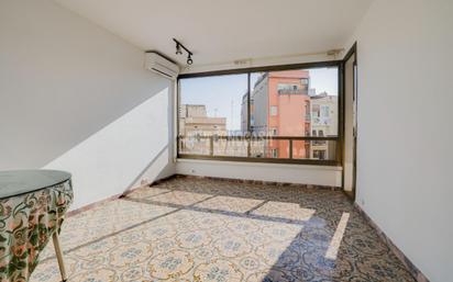 Bedroom of Flat for sale in  Barcelona Capital  with Balcony