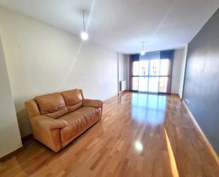 Living room of Flat for sale in Burgos Capital  with Heating, Parquet flooring and Storage room