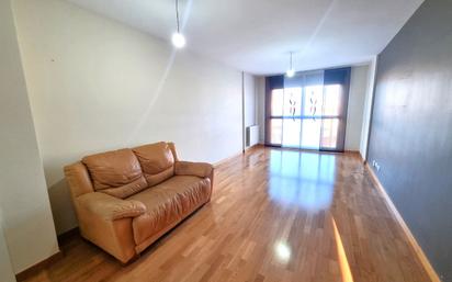 Living room of Flat for sale in Burgos Capital  with Heating, Parquet flooring and Storage room