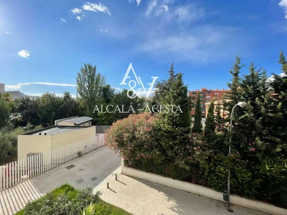Flat for rent in Granada, Granada