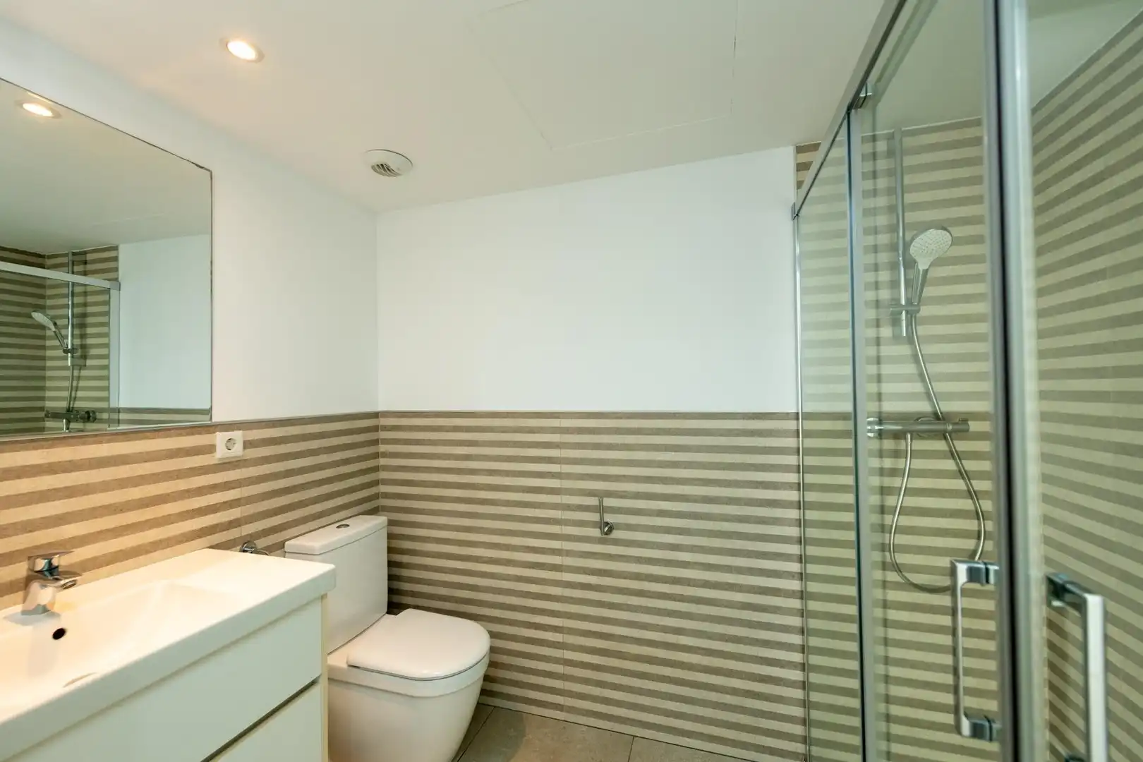 Wohnung mit Pool zur Miete in Calle Calle Torero Luis Francisco Espla, imagen 61
