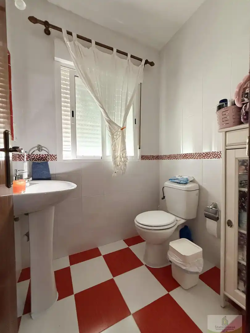 Baño de Casa o chalet en venta en Bonares con Aire acondicionado, Calefacción y Terraza