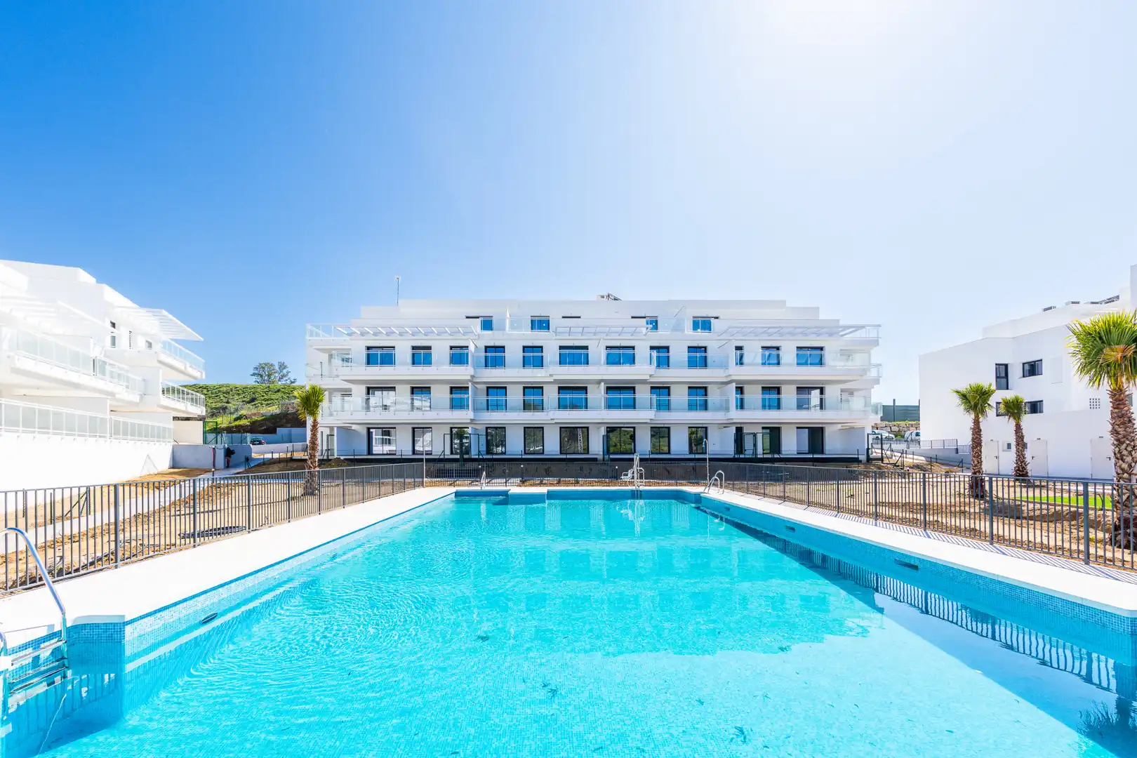 Schwimmbecken von Dachboden zum Verkauf in Mijas mit Klimaanlage, Terrasse und Schwimmbad