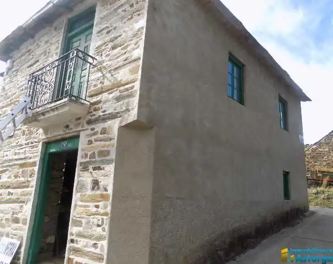 Casa rústica en venda a Lucillo, imagen 2