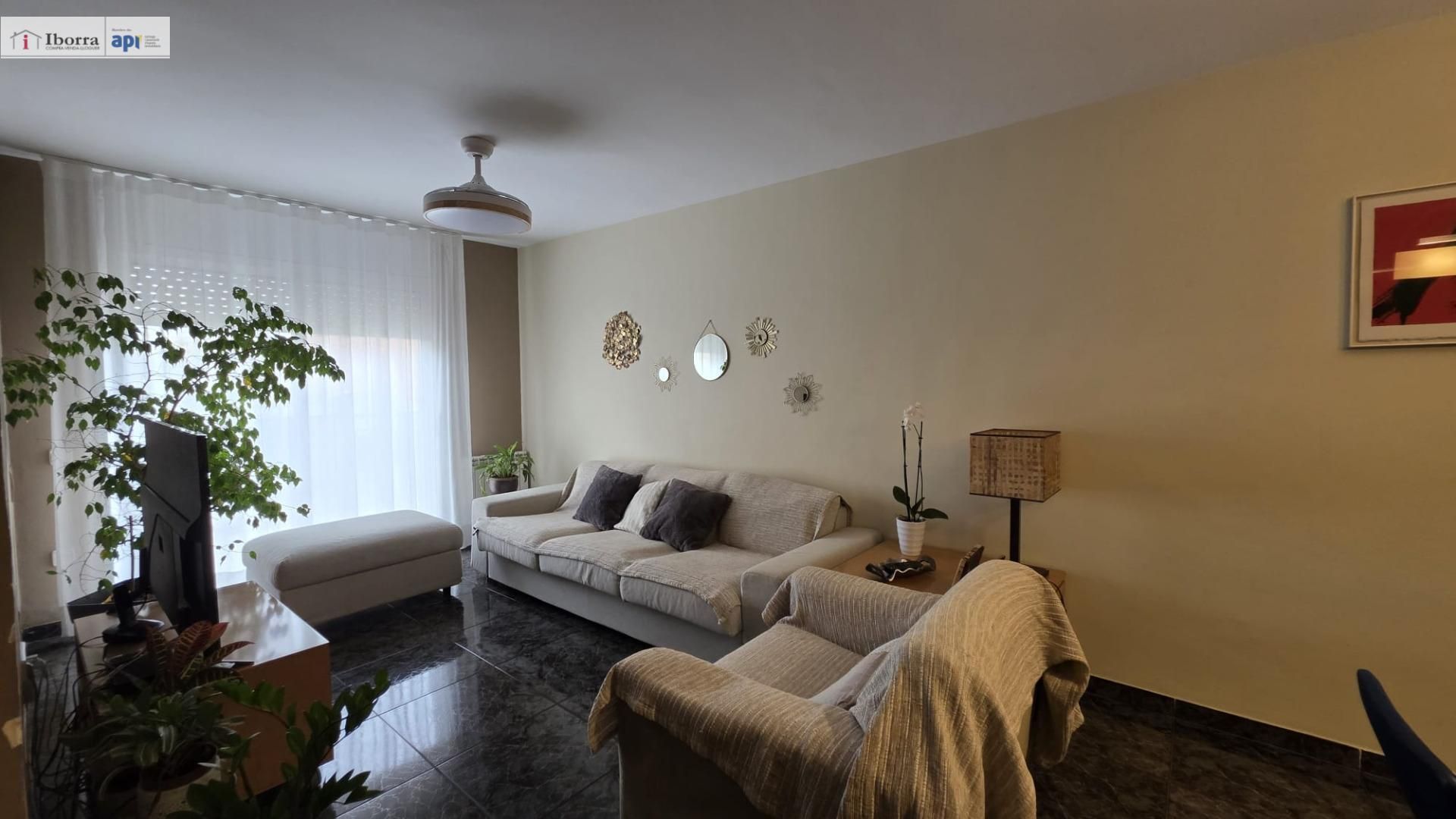 Single-family semi-detached for sale in Tordera pueblo