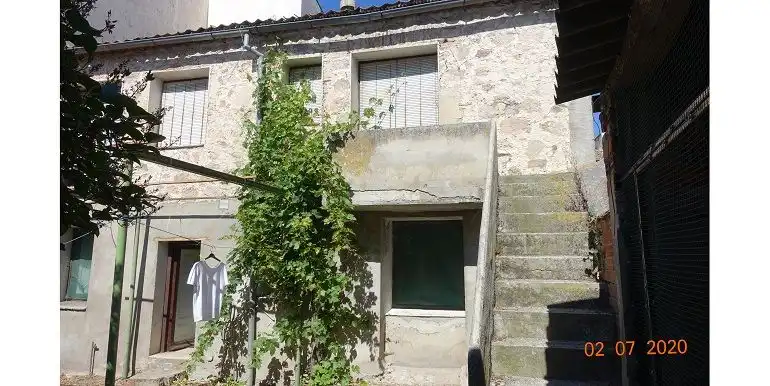 Vista exterior de Casa o xalet en venda en Aguilafuente amb Calefacció i Traster